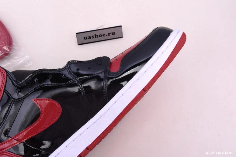 1 555088-063 Patent Leather Jordan Air Bred 0311